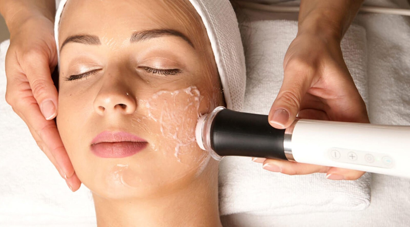 Radiant Renewal with OxyGeneo Therapy